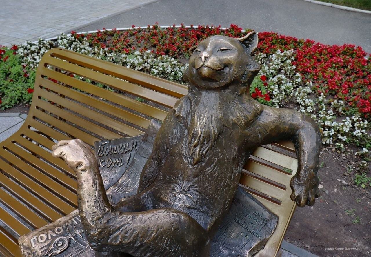 Памятник ешкин кот в йошкар оле фото