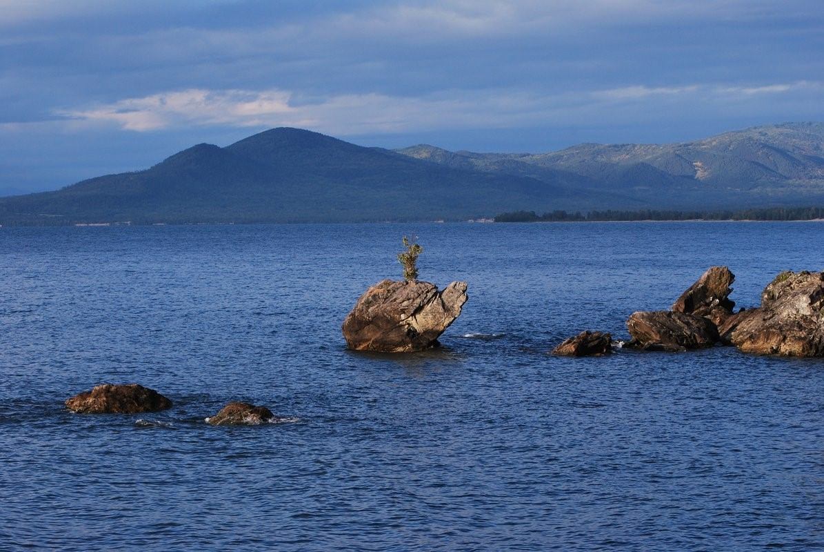 Камень черепаха на байкале фото